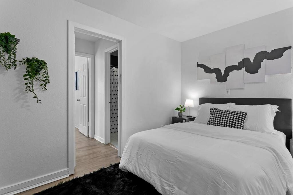 Zebra House - Close 2 Tampabay Has To Offer Hébergement de vacances